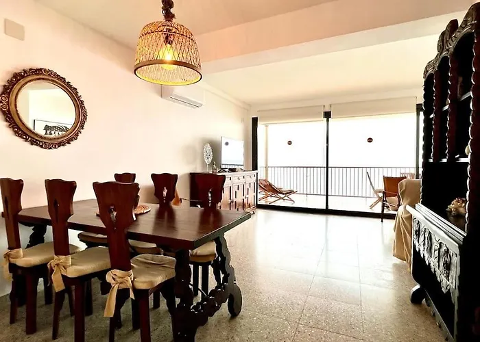 With Spectacular Views *